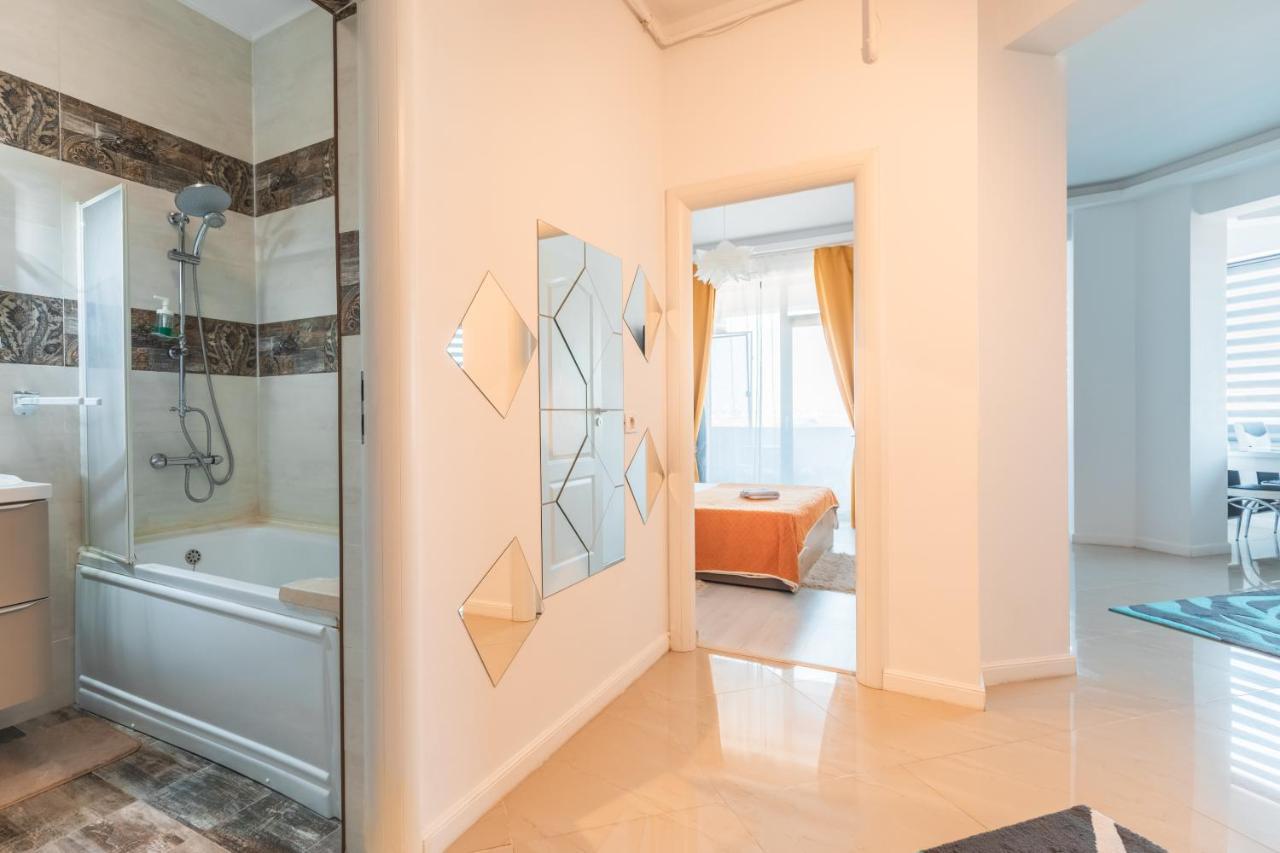 Apartament Unique Relax Apartment Năvodari Екстериор снимка