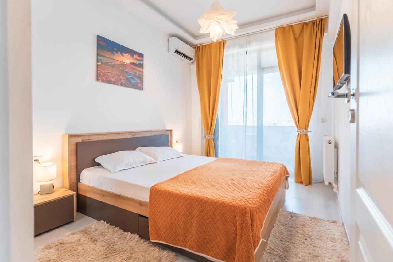 Apartament Unique Relax Apartment Năvodari Екстериор снимка