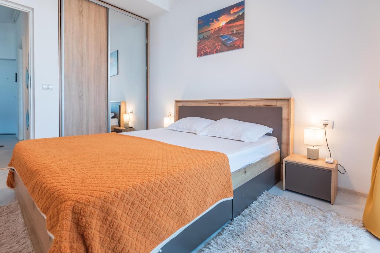 Apartament Unique Relax Apartment Năvodari Екстериор снимка