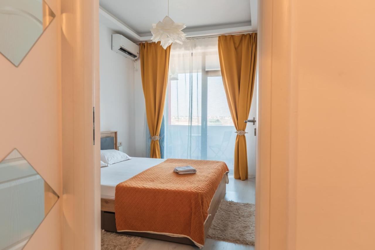 Apartament Unique Relax Apartment Năvodari Екстериор снимка